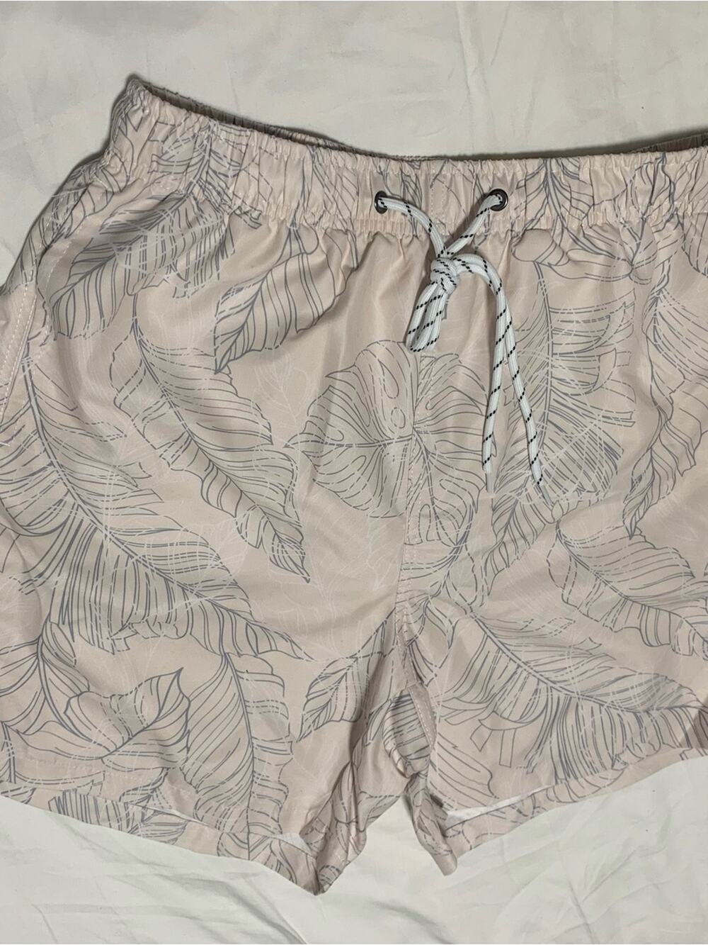 Men's Pale Pink Leaf-Print Athletic Swim Shorts with Drawstring